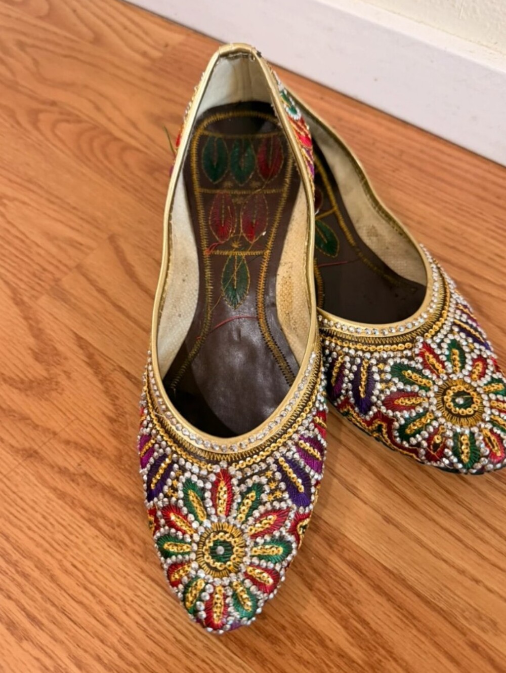 multicolor beaded embroidered jutti flats size 7 indian mojari rhinestone boho s